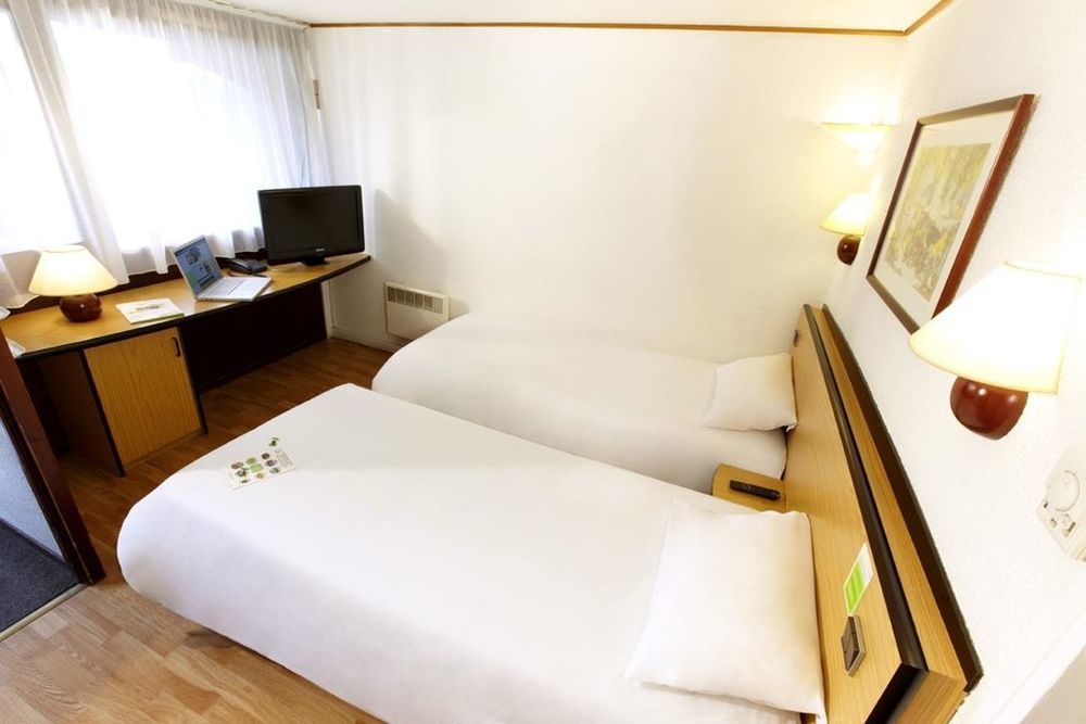 Campanile Marseille Vitrolles Griffon Hotell Rom bilde