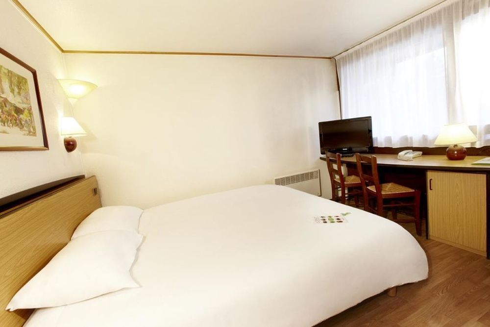 Campanile Marseille Vitrolles Griffon Hotell Rom bilde